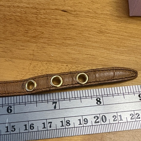 Miu Miu Brown Leather Bracelet Gold Buckle Heart Charm 6.5-7.5" - Picture 9 of 14